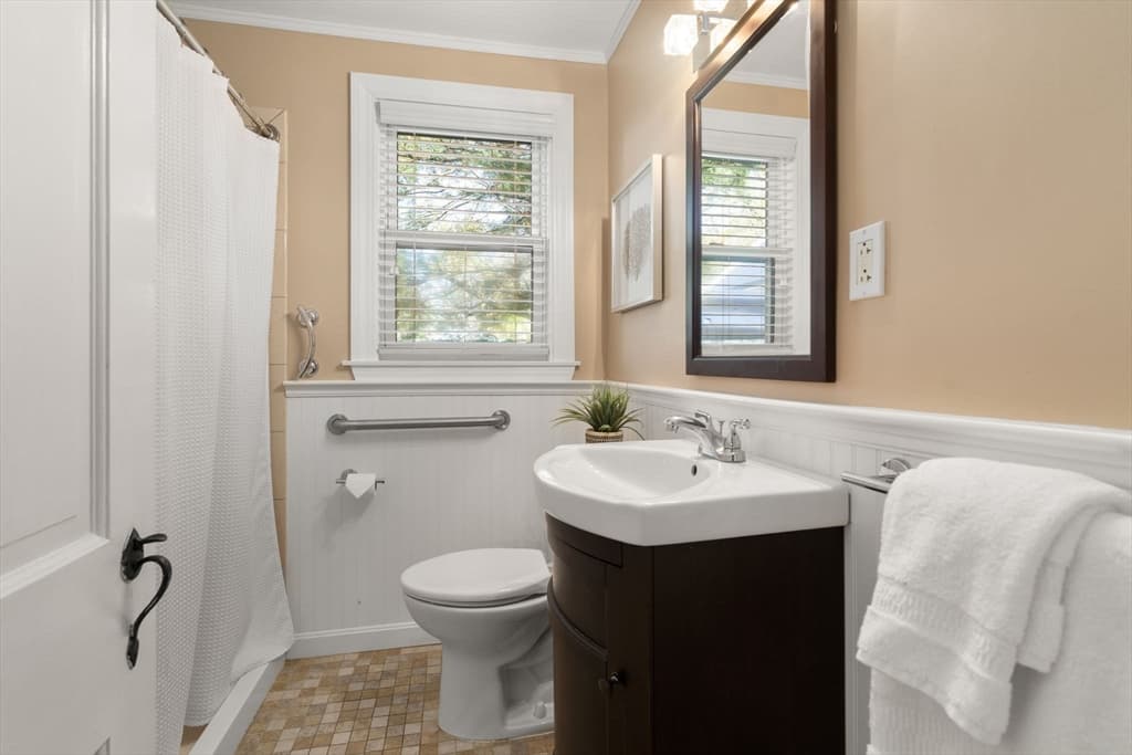 Single Family Residence at 45 Bonair Street, Boston MA 02132, photo 14 of 25