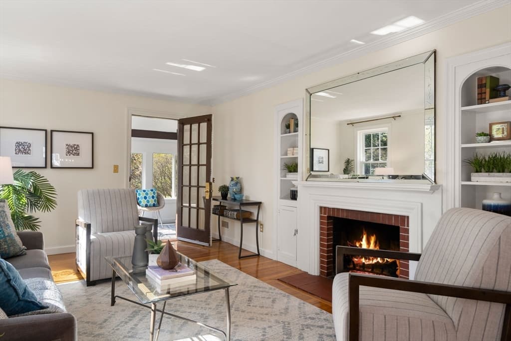Single Family Residence at 45 Bonair Street, Boston MA 02132, photo 4 of 25
