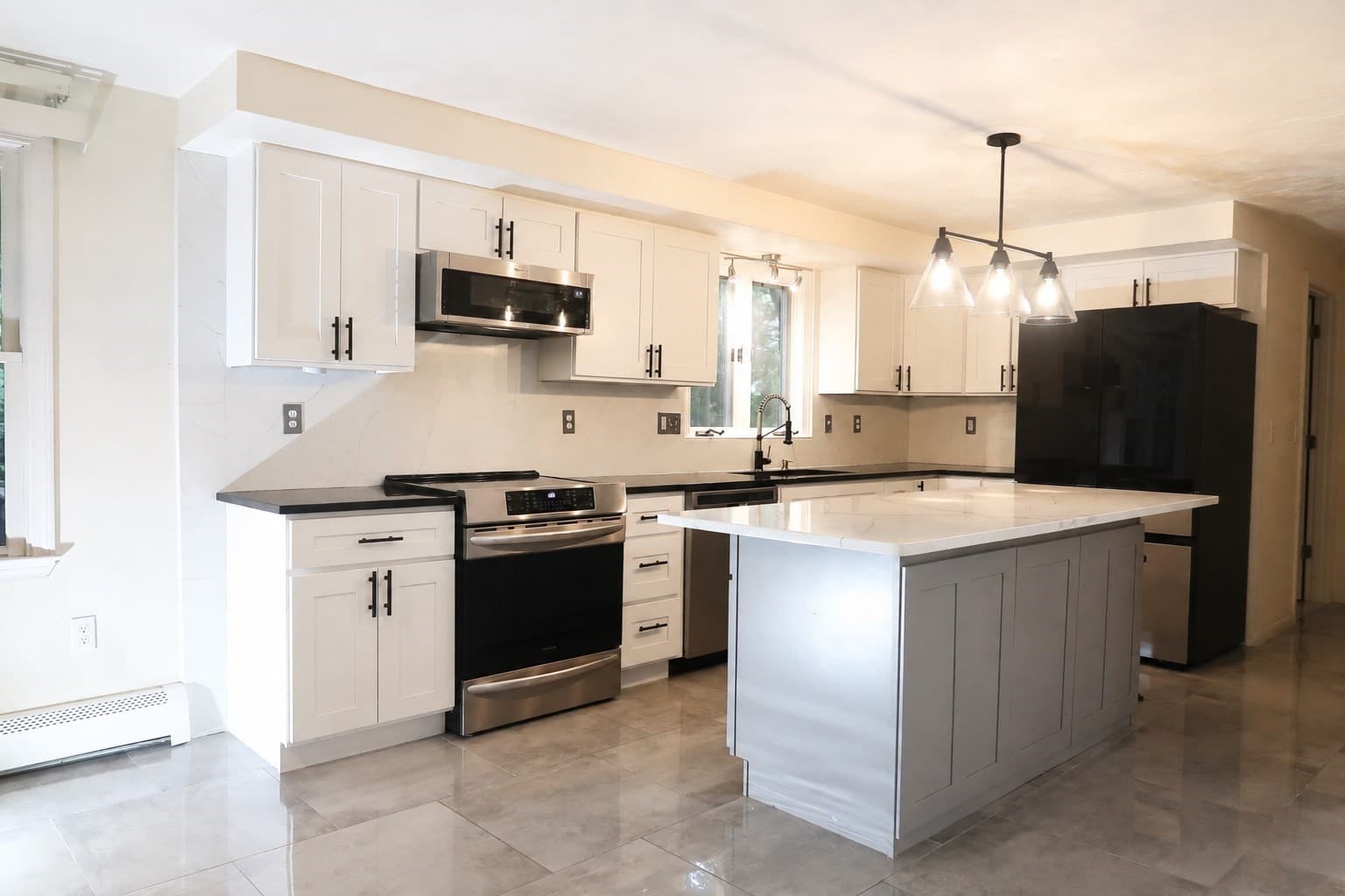 Single Family Residence at 21 Woodridge Rd, Milford MA 01757, photo 2 of 41
