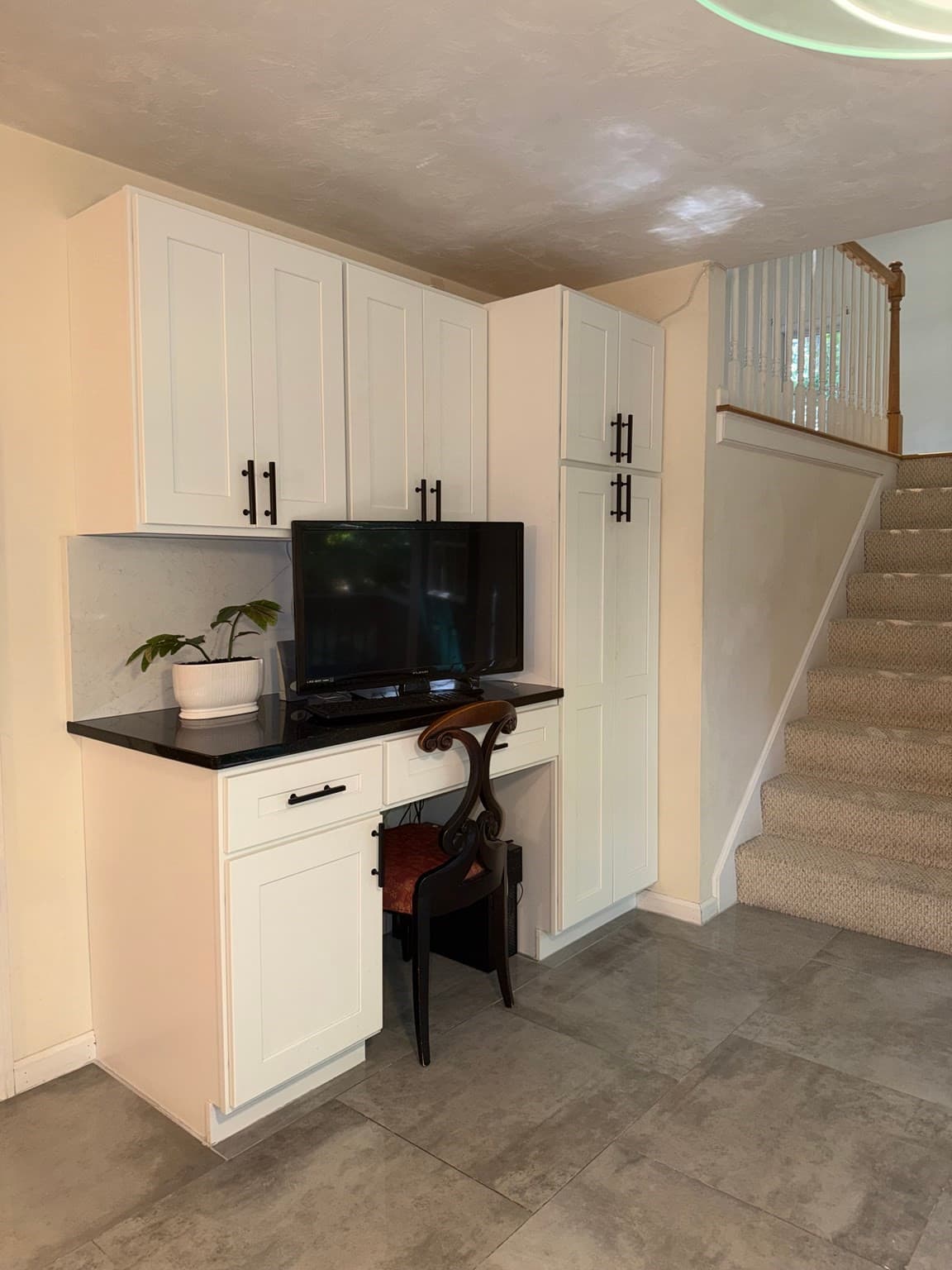 Single Family Residence at 21 Woodridge Rd, Milford MA 01757, photo 28 of 41