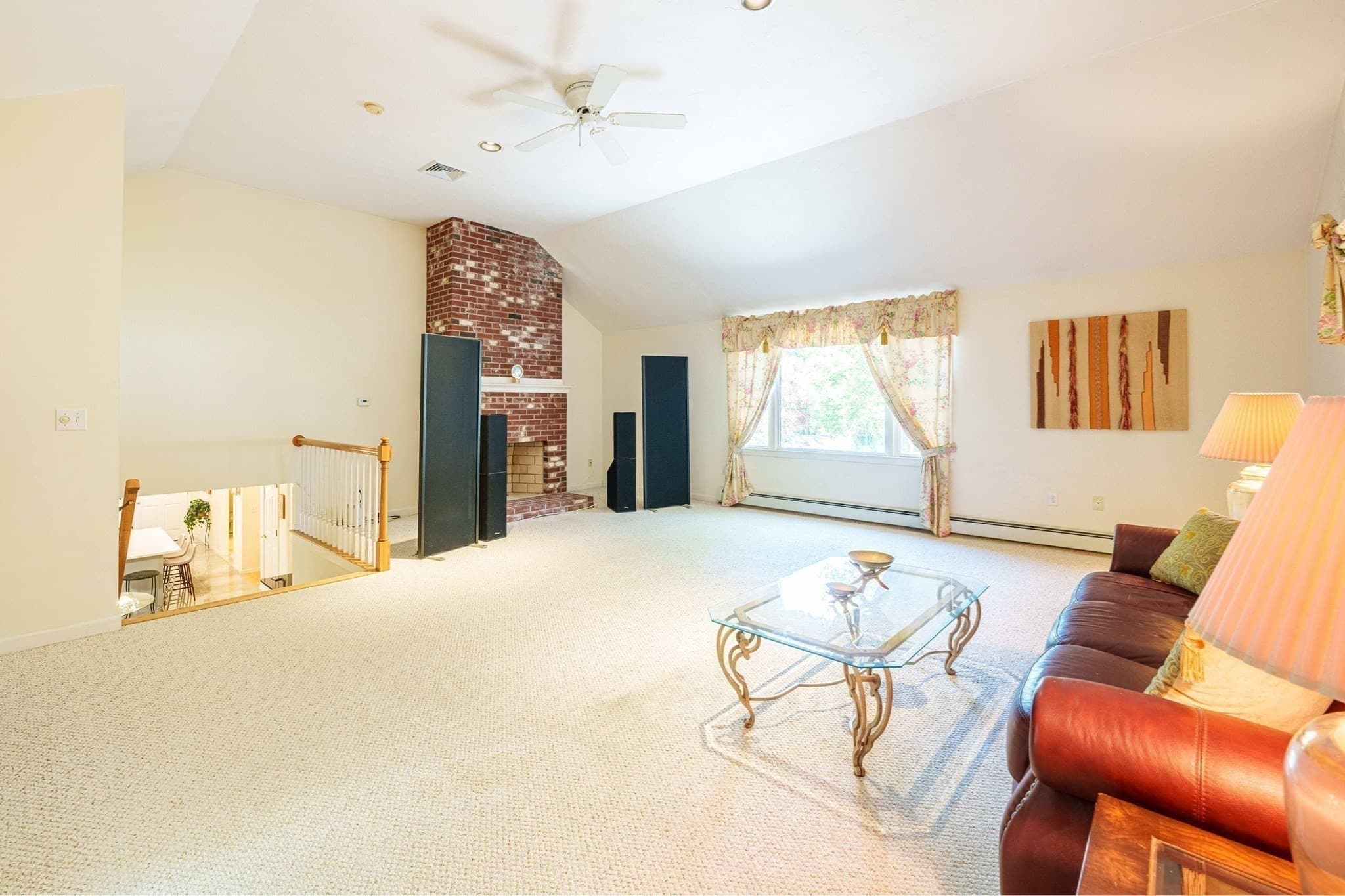 Single Family Residence at 21 Woodridge Rd, Milford MA 01757, photo 5 of 41