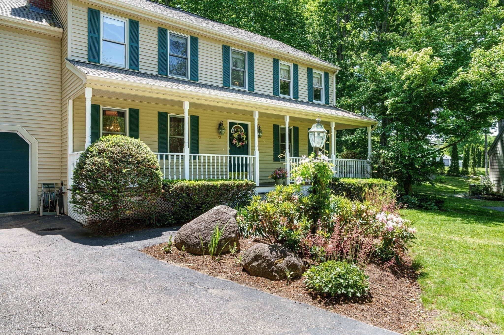 Single Family Residence at 21 Woodridge Rd, Milford MA 01757, photo 21 of 41