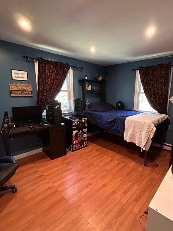 Single Family Residence at 21 Dinah's Way, Wareham MA 02571, photo 9 of 11