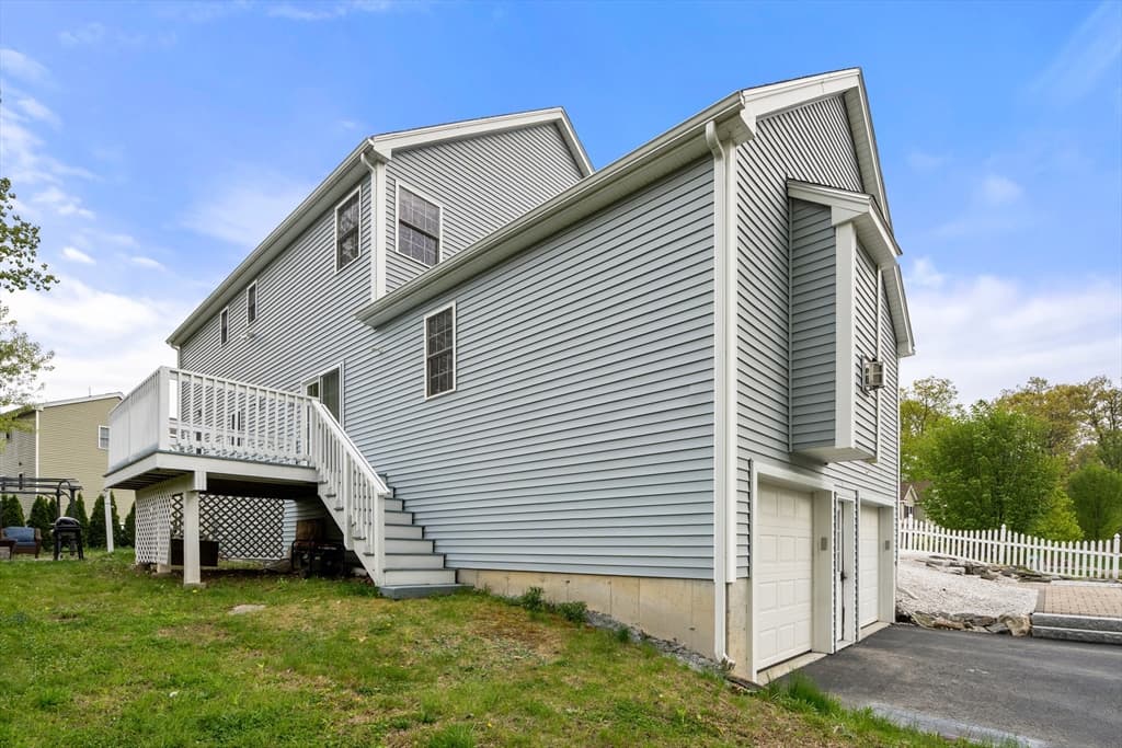 Single Family Residence at 3 Moore Drive, Millbury MA 01527, Millbury, photo 30 of 37