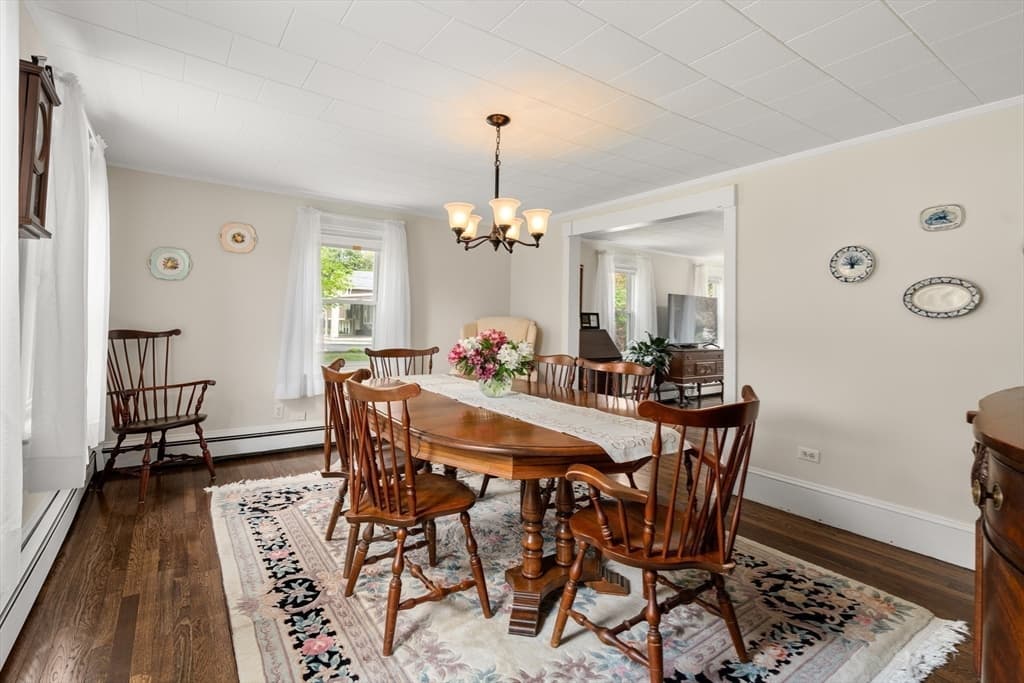 Single Family Residence at 180 Plain St, Marshfield MA 02050, photo 6 of 35