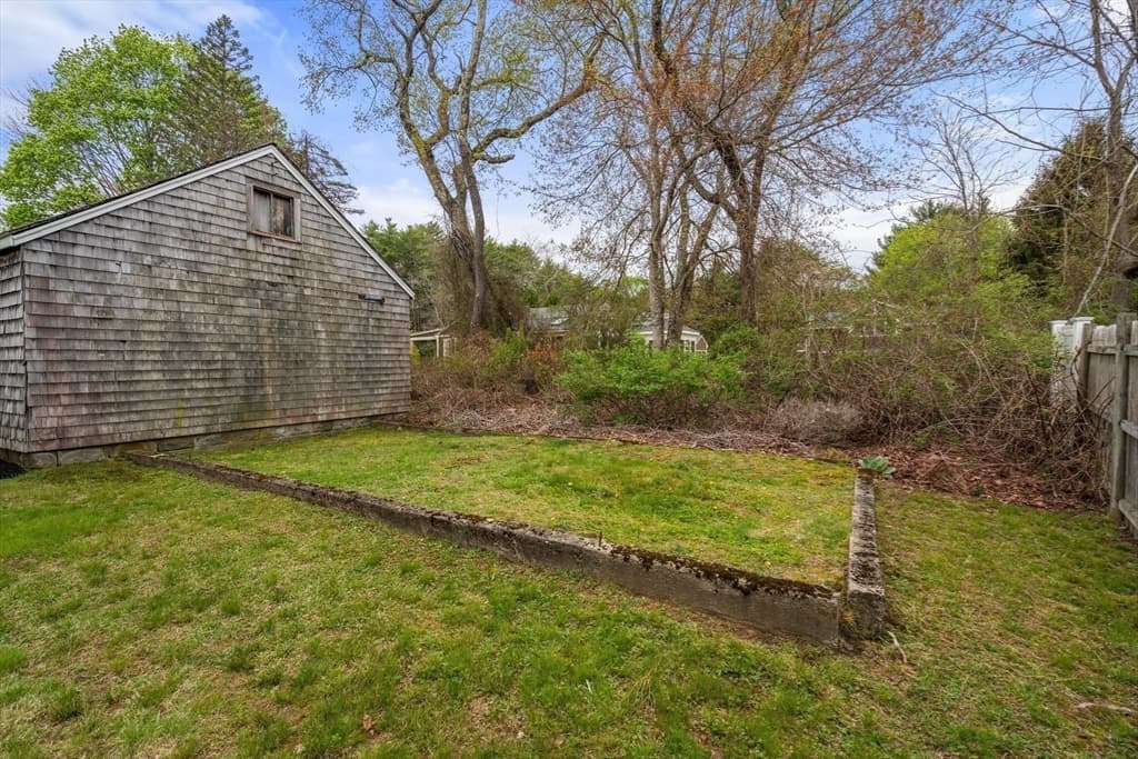 Single Family Residence at 180 Plain St, Marshfield MA 02050, photo 26 of 35