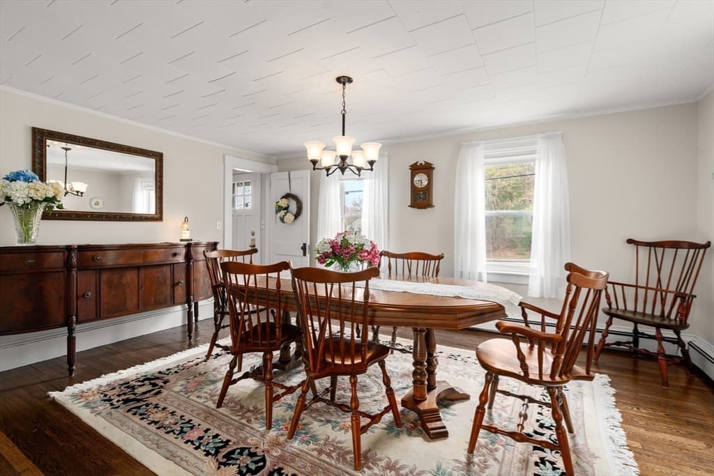 Single Family Residence at 180 Plain St, Marshfield MA 02050, photo 7 of 35