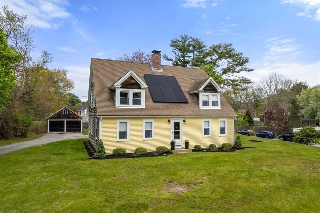 180 Plain St, Marshfield MA 02050