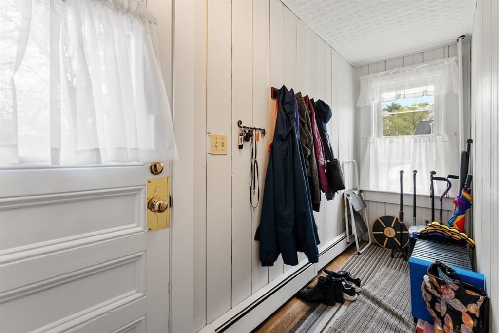 Single Family Residence at 180 Plain St, Marshfield MA 02050, photo 20 of 35