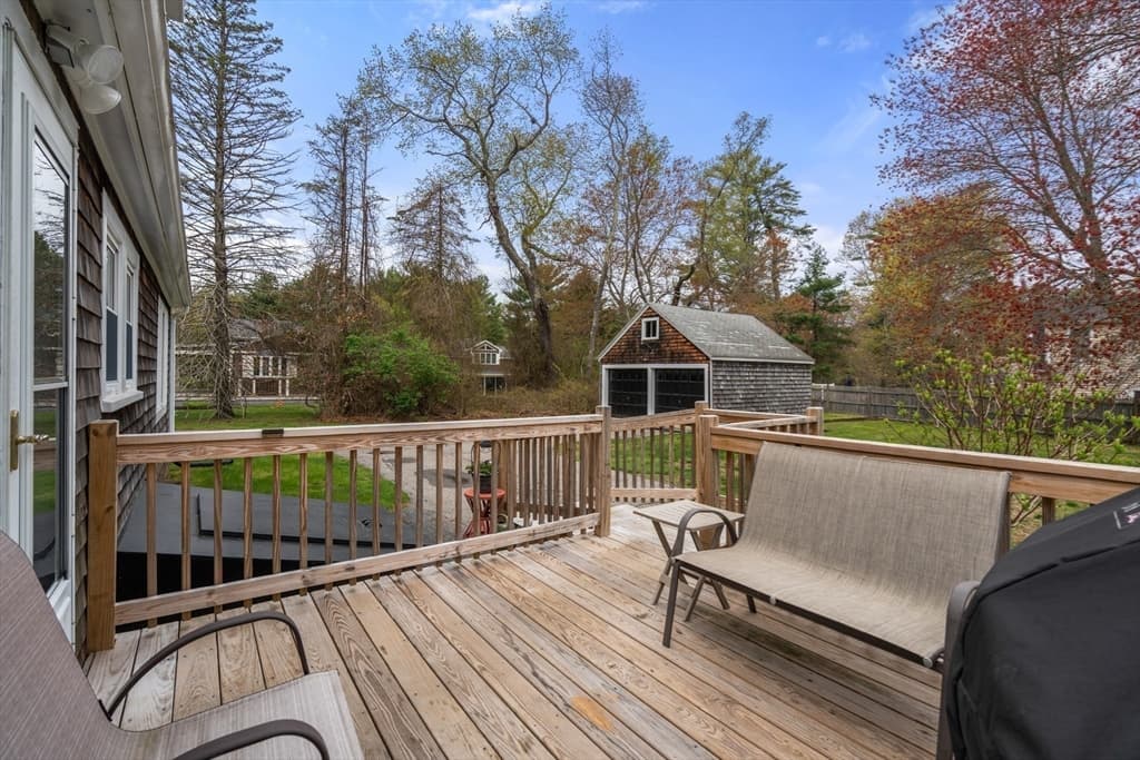 Single Family Residence at 180 Plain St, Marshfield MA 02050, photo 24 of 35