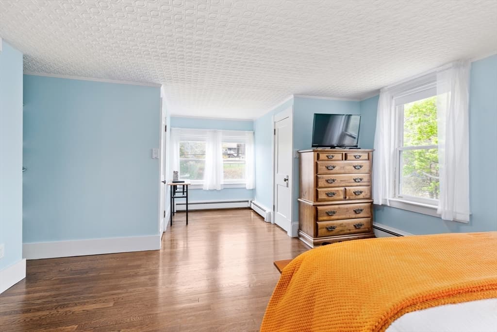 Single Family Residence at 180 Plain St, Marshfield MA 02050, photo 14 of 35