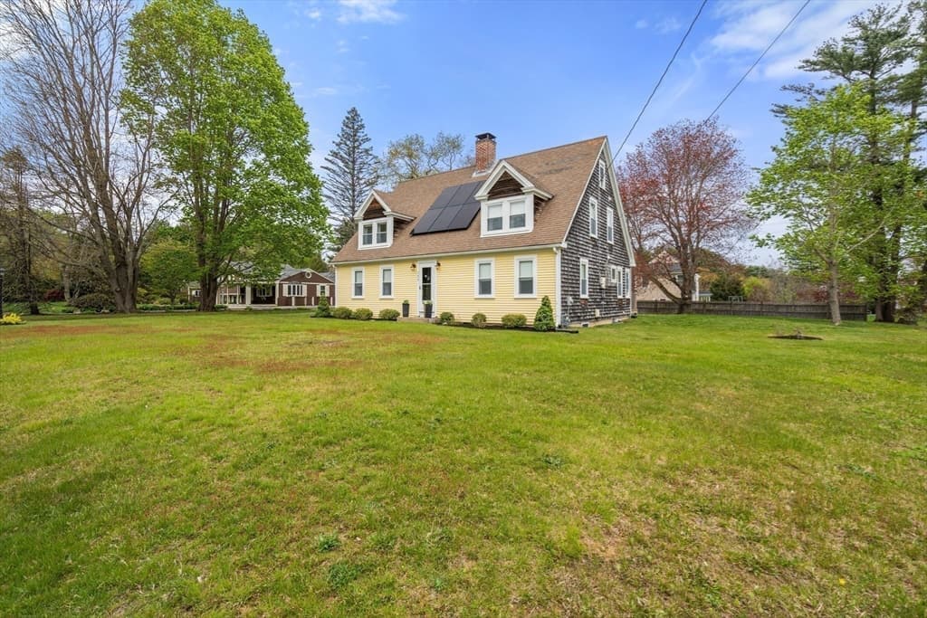 Single Family Residence at 180 Plain St, Marshfield MA 02050, photo 21 of 35