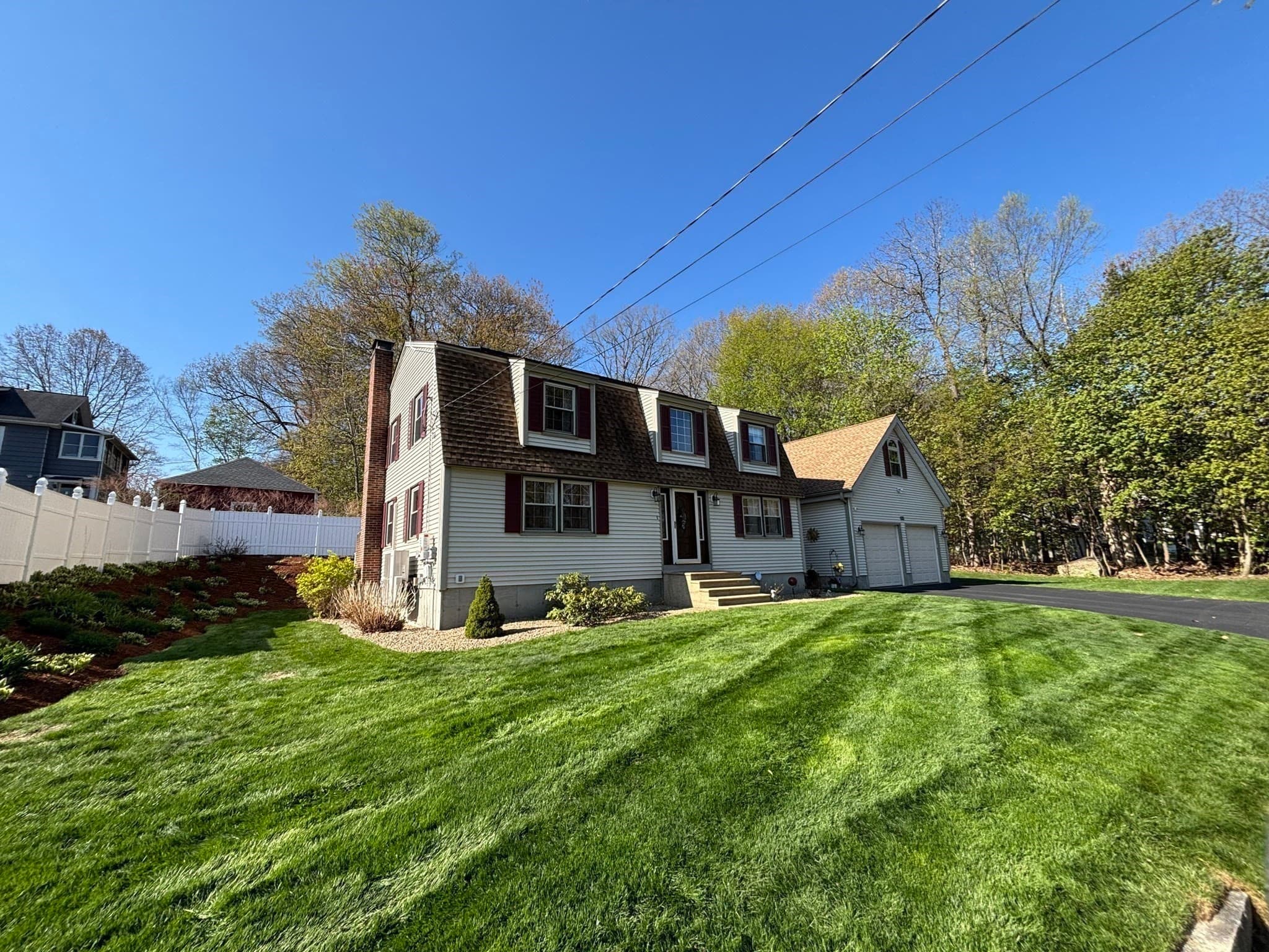Single Family Residence at 111 Seneca St, Fitchburg MA 01420, photo 2 of 42