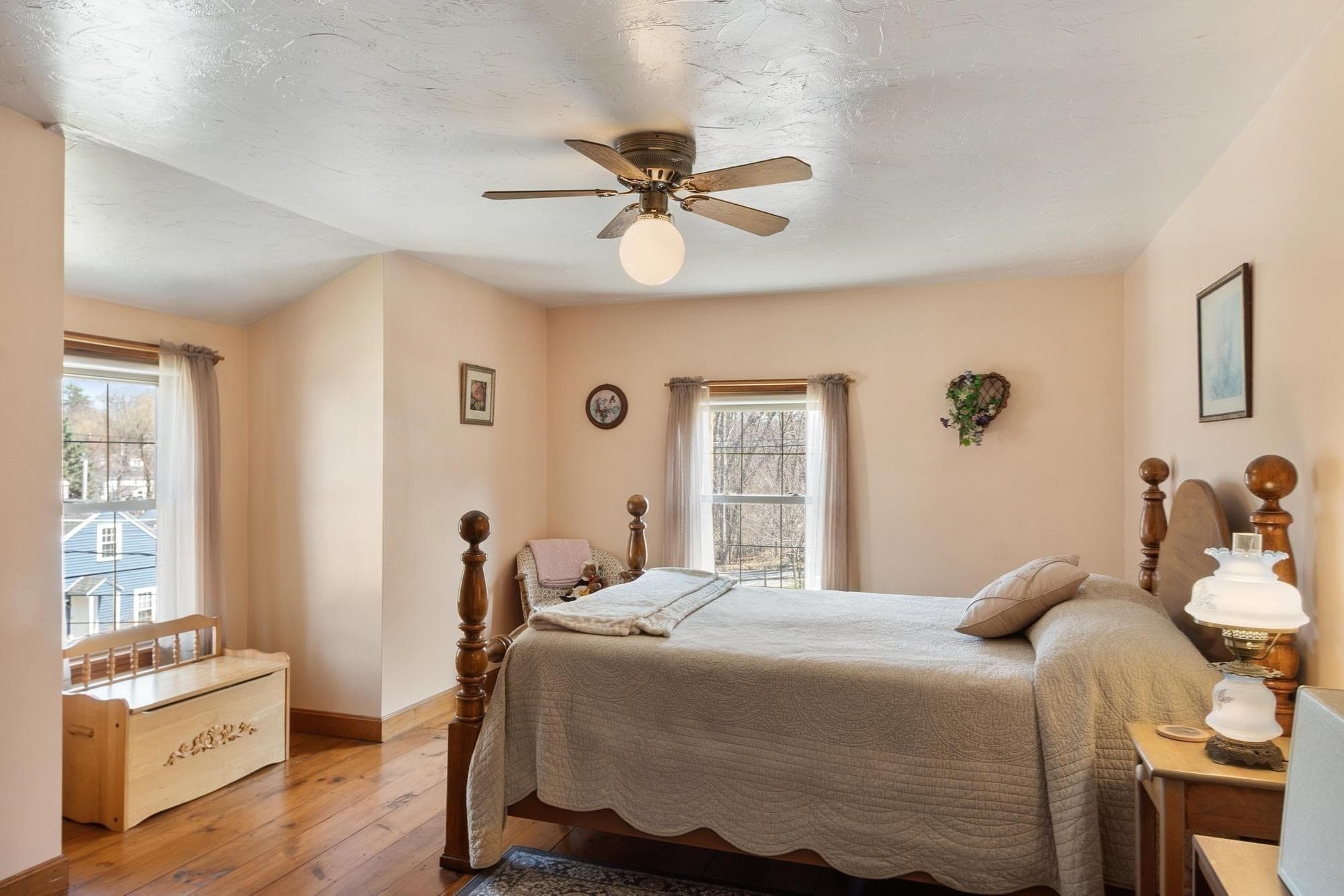 Single Family Residence at 111 Seneca St, Fitchburg MA 01420, photo 29 of 42