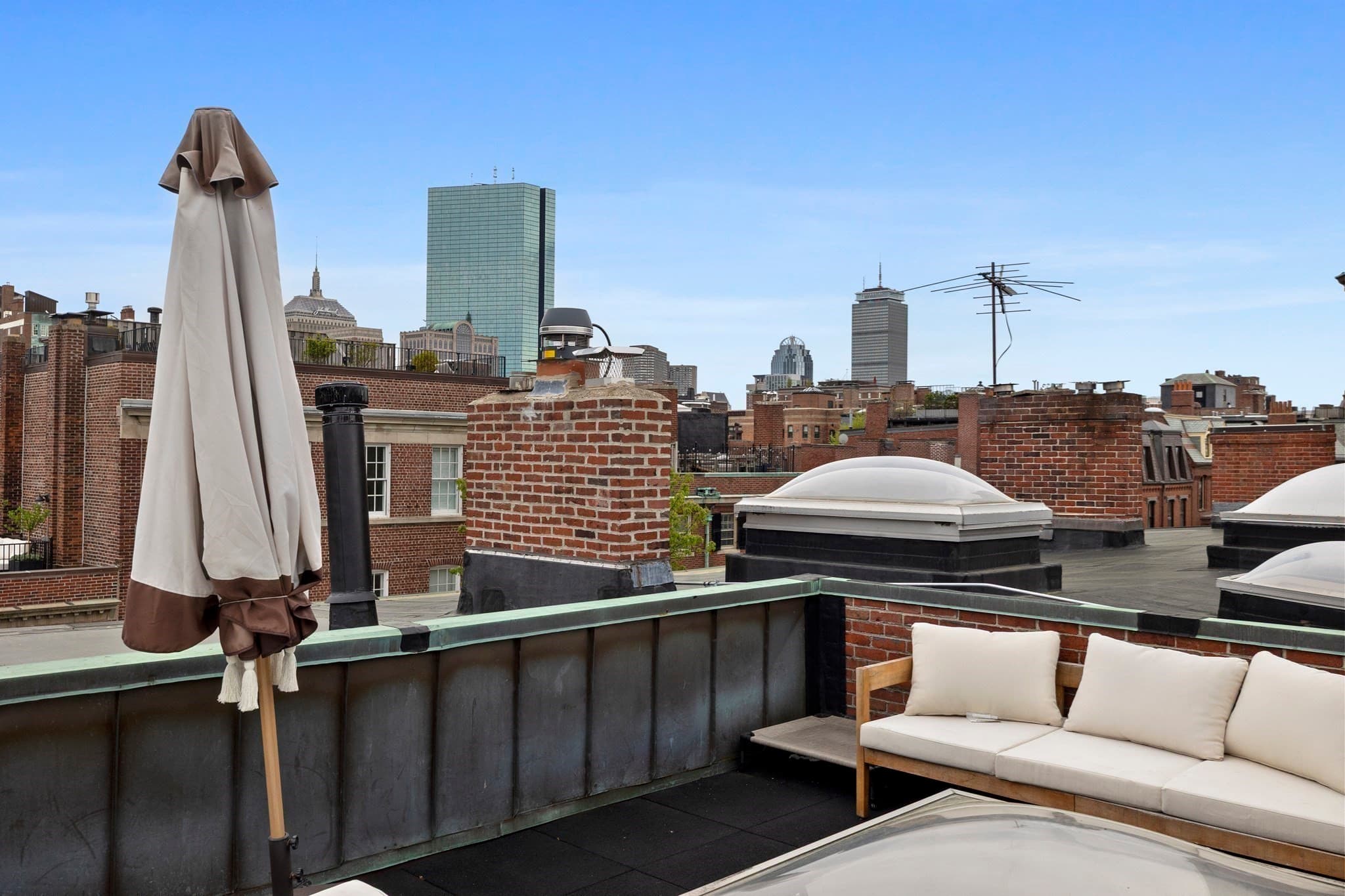 Condominium at 131 Mount Vernon St # 2, Boston MA 02108, photo 13 of 13