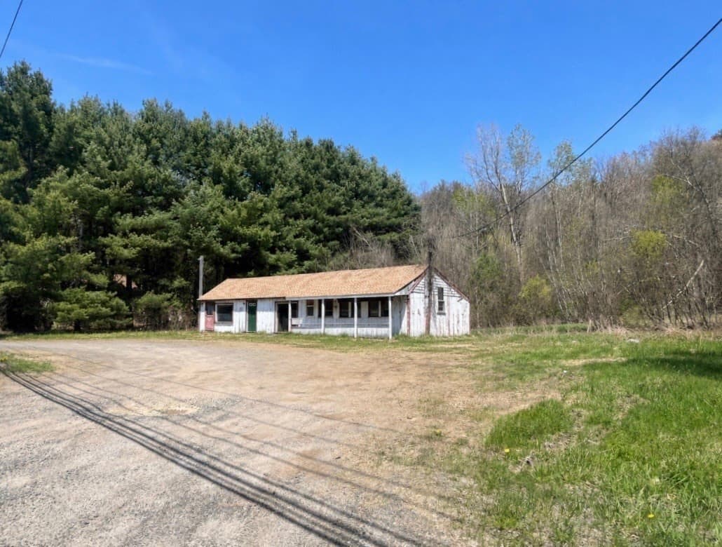 Commercial Sale at 115 Sturbridge Rd, Brimfield MA 01010, photo 2 of 11