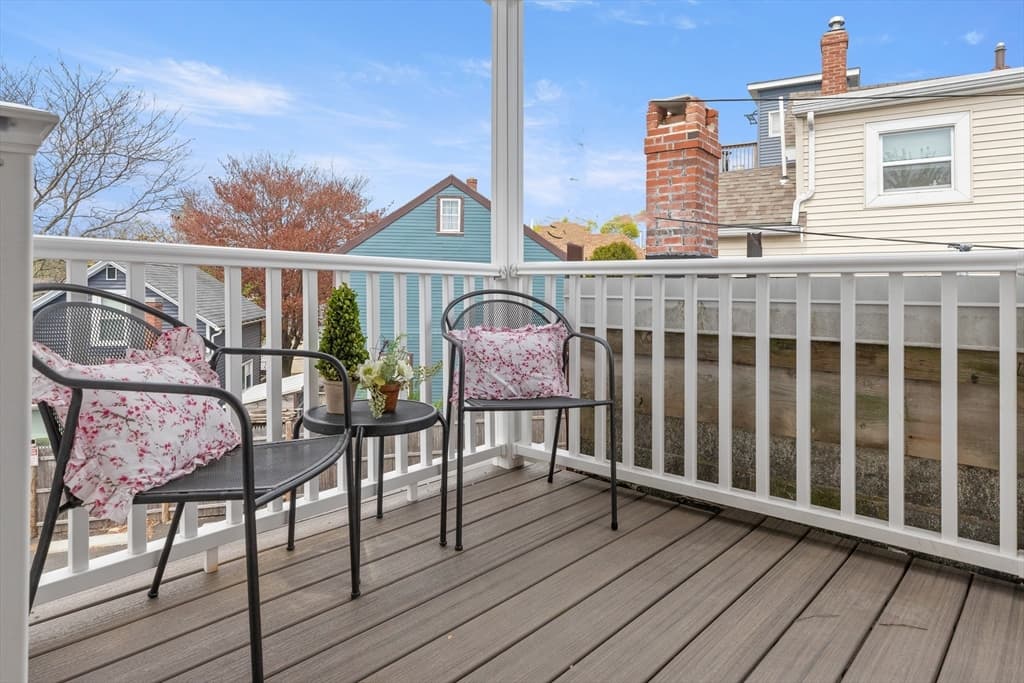 141 Prospect St # B, Gloucester MA 01930 photo 2