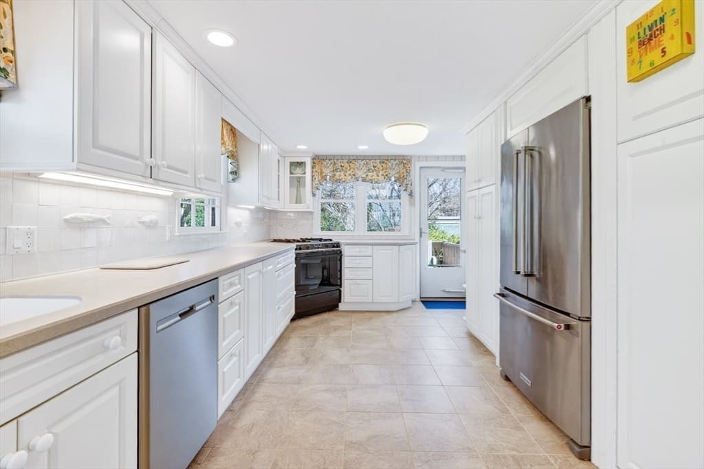 38 Nemasket Rd, Falmouth MA 02540 photo 20