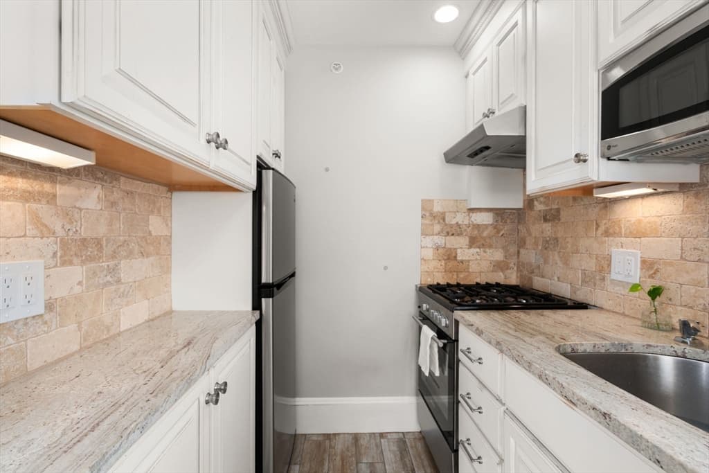 600 Shirley St # 11, Winthrop MA 02152 photo 8