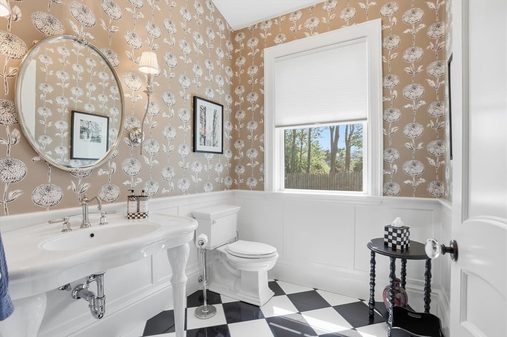 21 Fletcher Road, Bedford MA 01730 photo 11