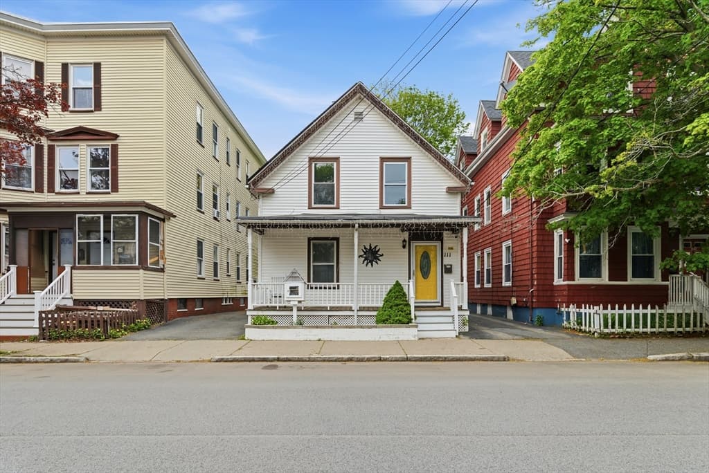111 Adams St, Lynn MA 01902