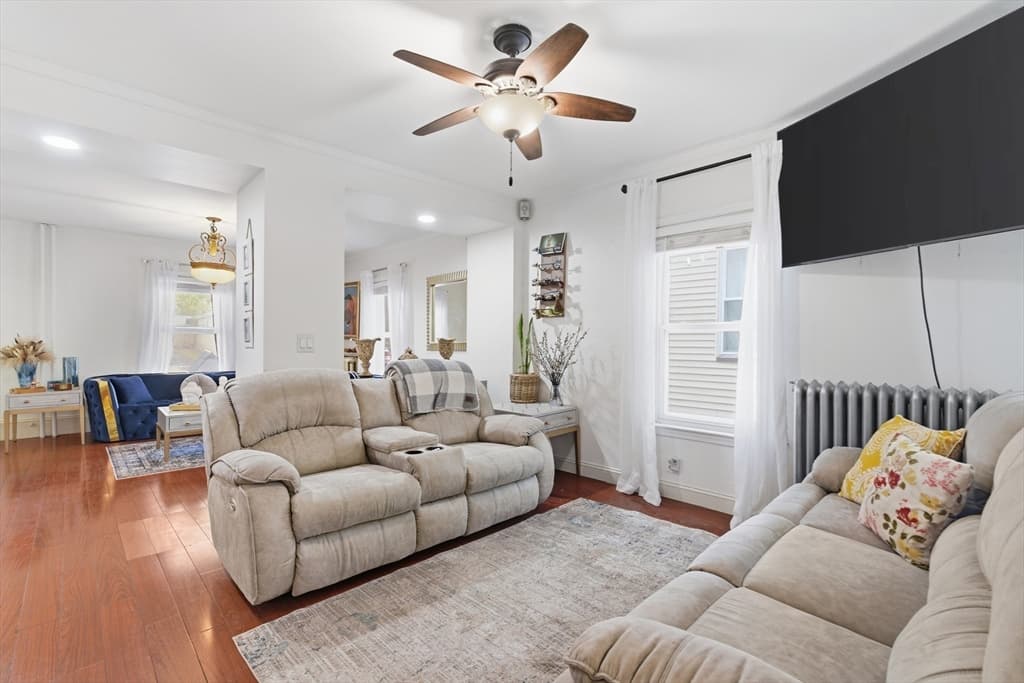 111 Adams St, Lynn MA 01902 photo 9