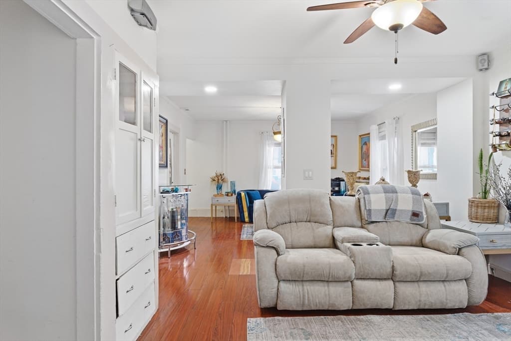 111 Adams St, Lynn MA 01902 photo 10
