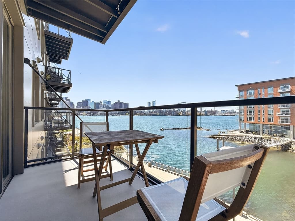 45 Lewis St # 316, Boston MA 02128