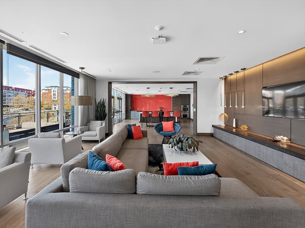 Condominium at 45 Lewis St # 316, Boston MA 02128, photo 24 of 32
