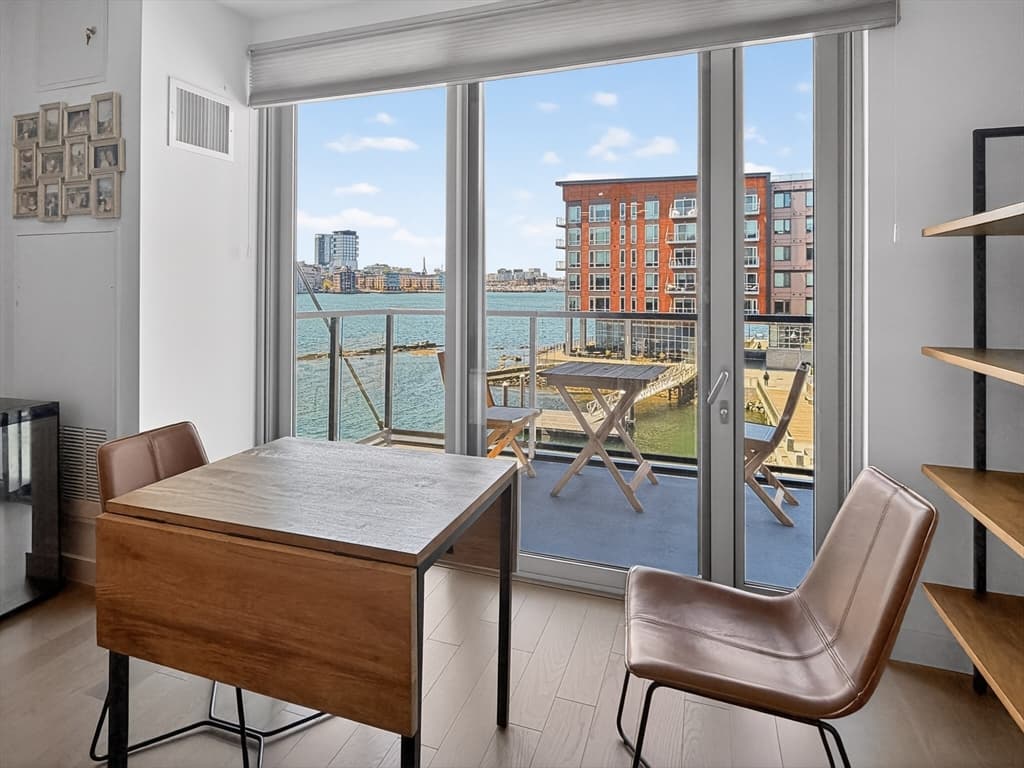 Condominium at 45 Lewis St # 316, Boston MA 02128, photo 4 of 32