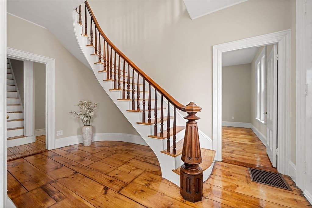 Single Family Residence at 37 School Street, Merrimac MA 01860, Merrimac, photo 28 of 40