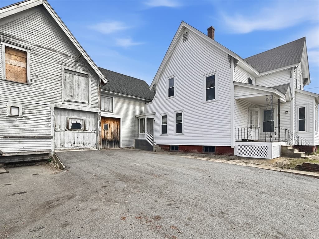 808 Grove St, Manchester NH 03103 photo 18