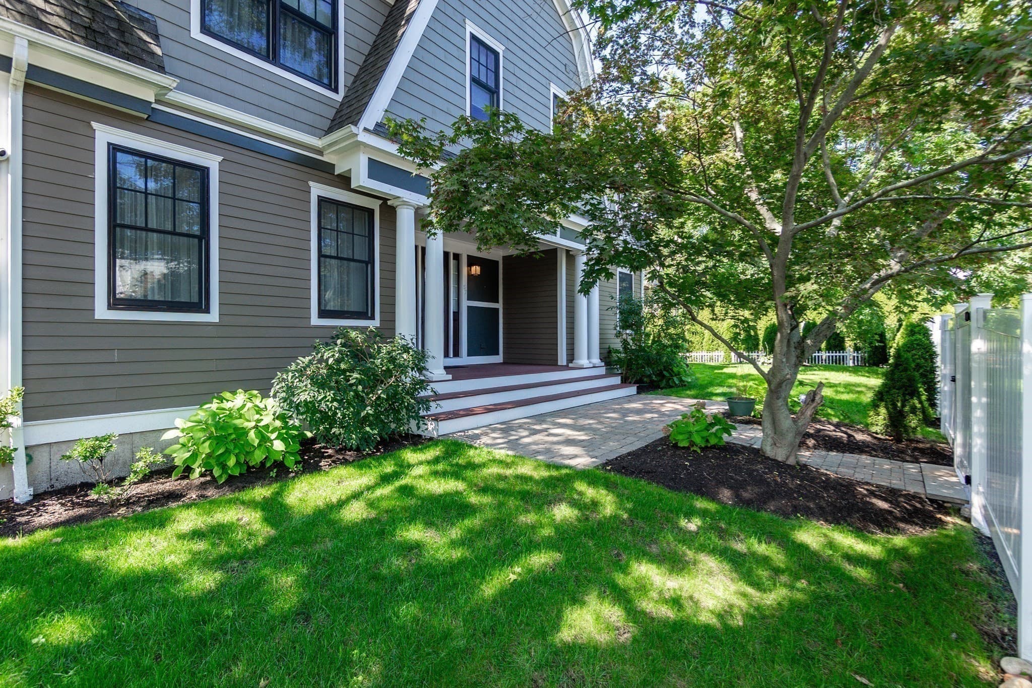 Single Family Residence at 57 Walnut St, Newton MA 02460, photo 5 of 39