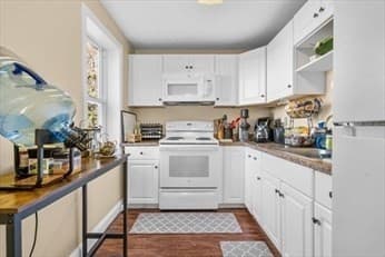 3 Family at 148 N Franklin, Holbrook MA 02343, photo 15 of 34