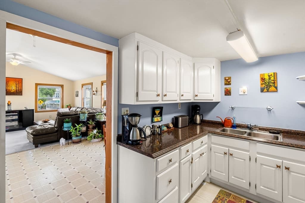 34 Cable Ave, Salisbury MA 01952 photo 11