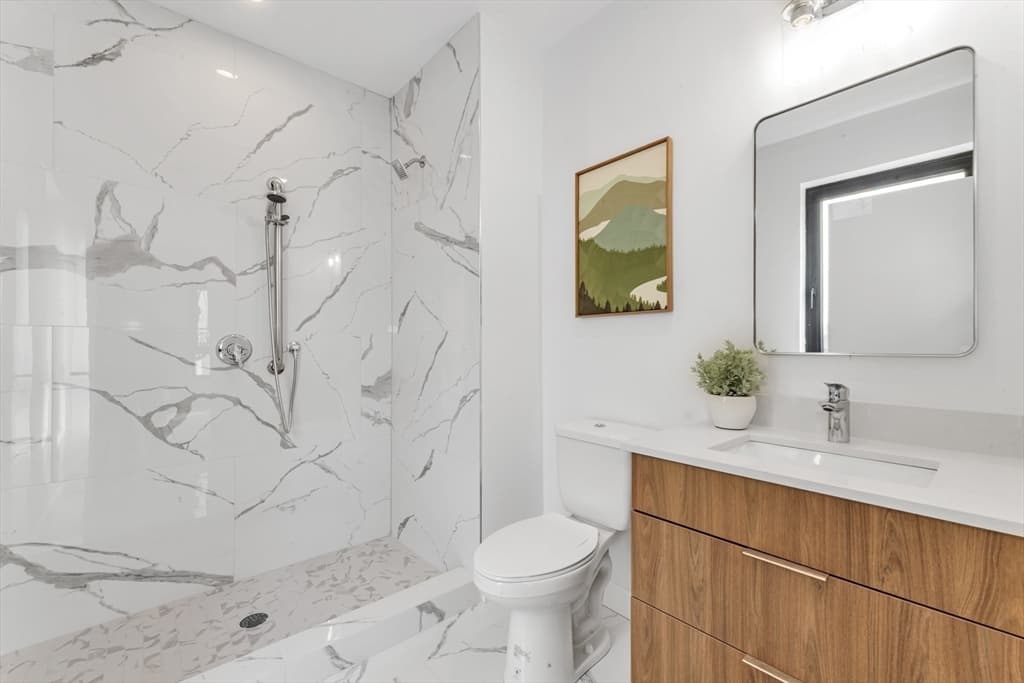3992 Washington St # 303, Boston MA 02131 photo 7