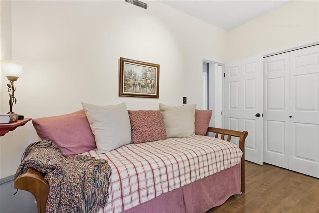 65 Glen Rd # H1, Brookline MA 02445 photo 27