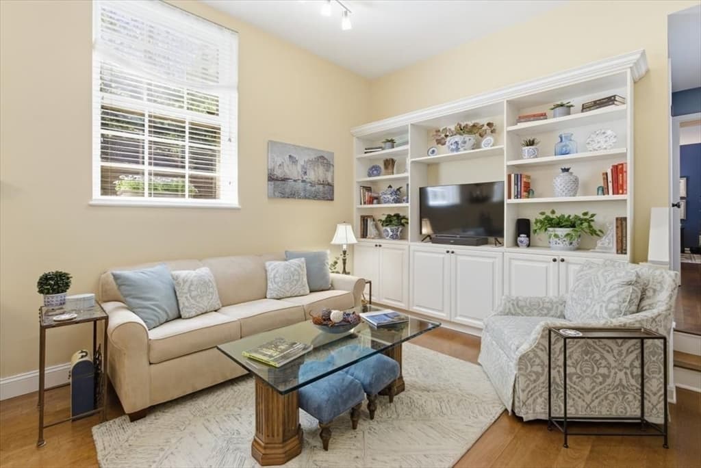 65 Glen Rd # H1, Brookline MA 02445 photo 7