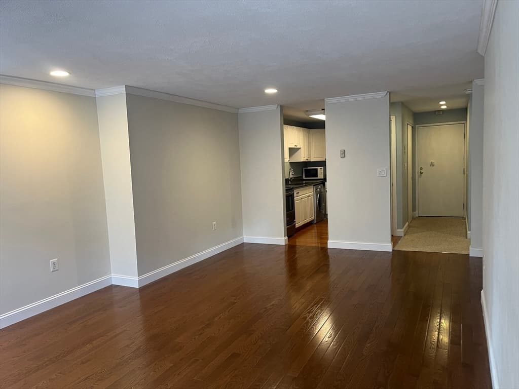 Condominium at 9 Appleton Street # 205, Boston MA 02116, photo 6 of 20