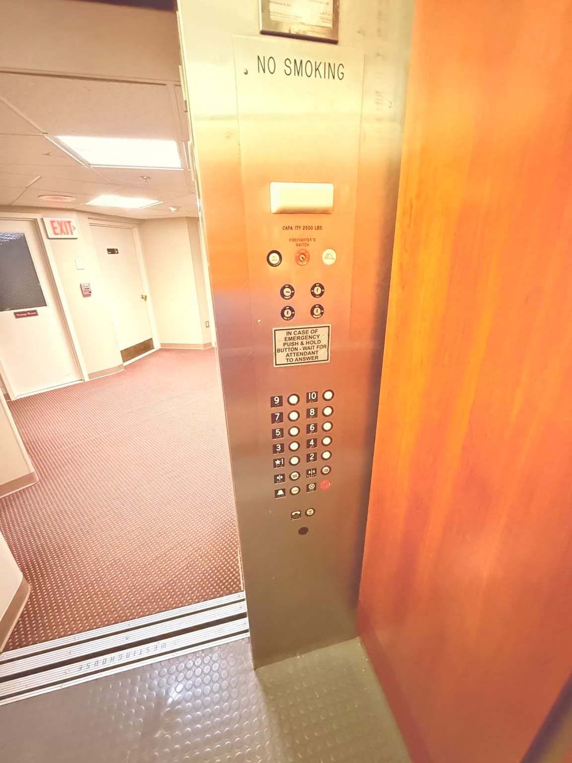 Condominium at 300 Lynn Shore Drive # 207, Lynn MA 01902, photo 21 of 29