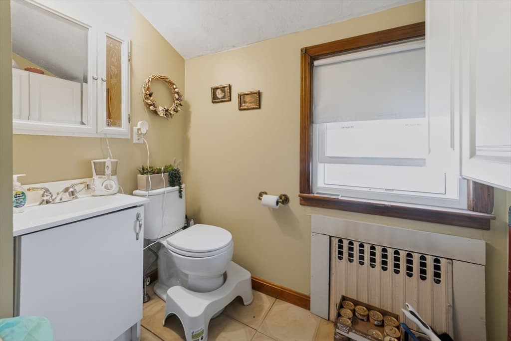 Single Family Residence at 34 Andover St, Wilmington MA 01887, photo 16 of 40