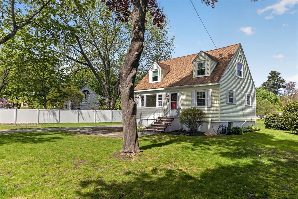 Single Family Residence at 34 Andover St, Wilmington MA 01887, photo 31 of 40