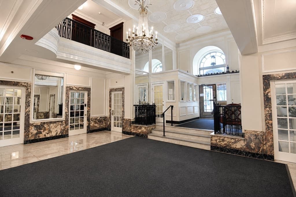 Condominium at 464 Commonwealth Avenue # 33, Boston MA 02215, photo 12 of 18