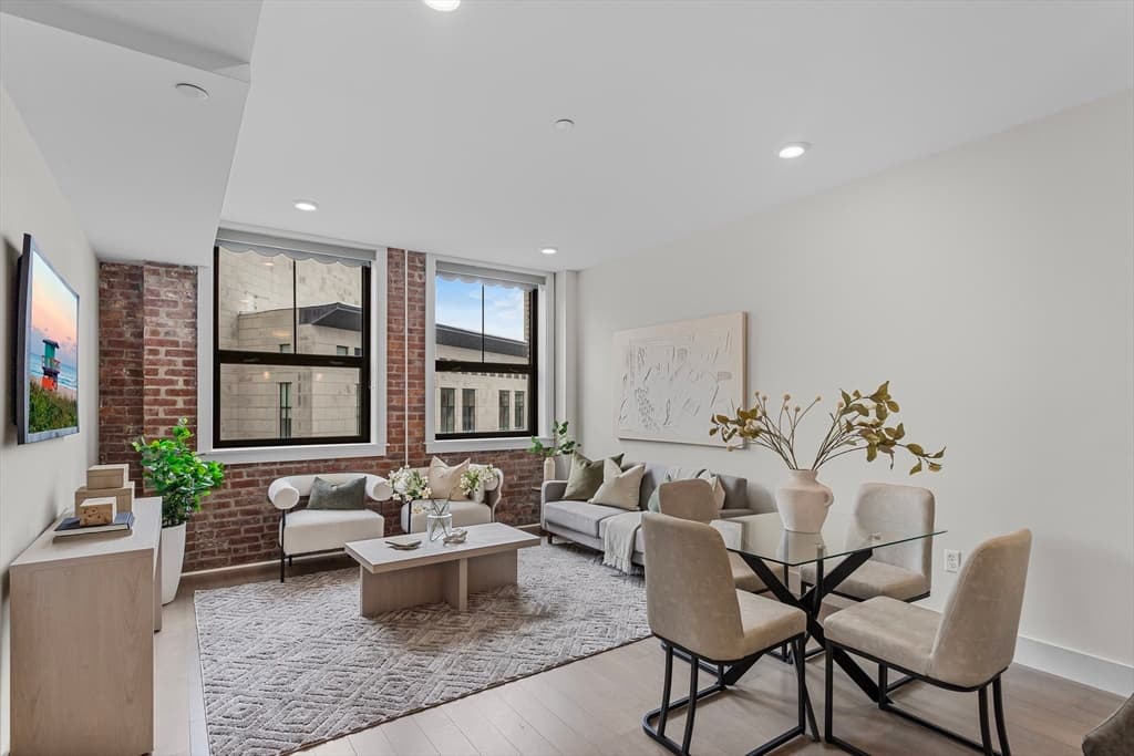 Condominium at 121 Portland St # 601, Boston MA 02114, photo 6 of 24