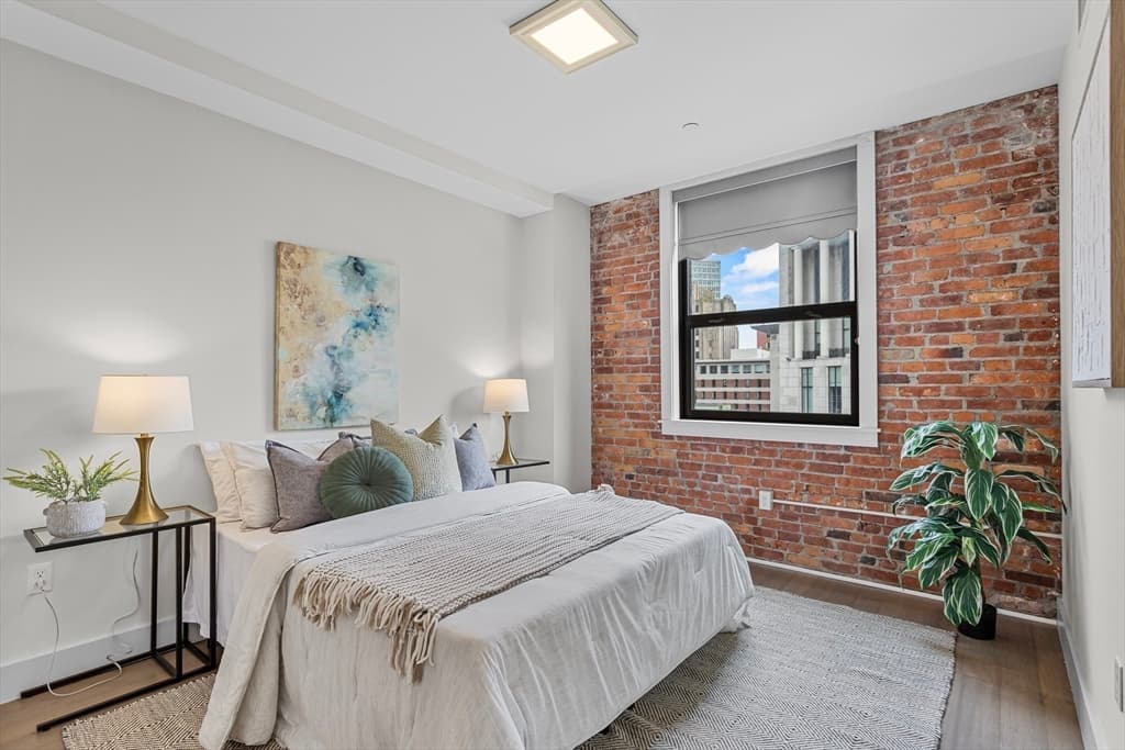 Condominium at 121 Portland St # 601, Boston MA 02114, photo 8 of 24