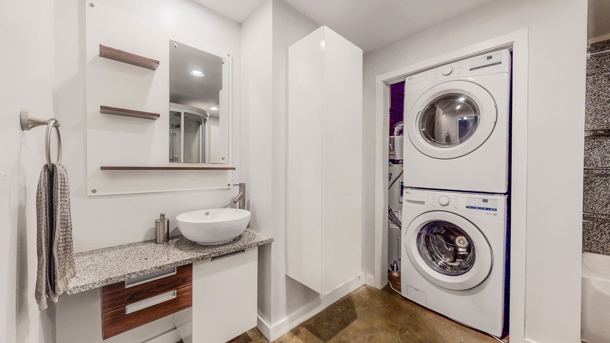 Condominium at 950 Broadway # 35, Chelsea MA 02150, Chelsea, photo 12 of 24