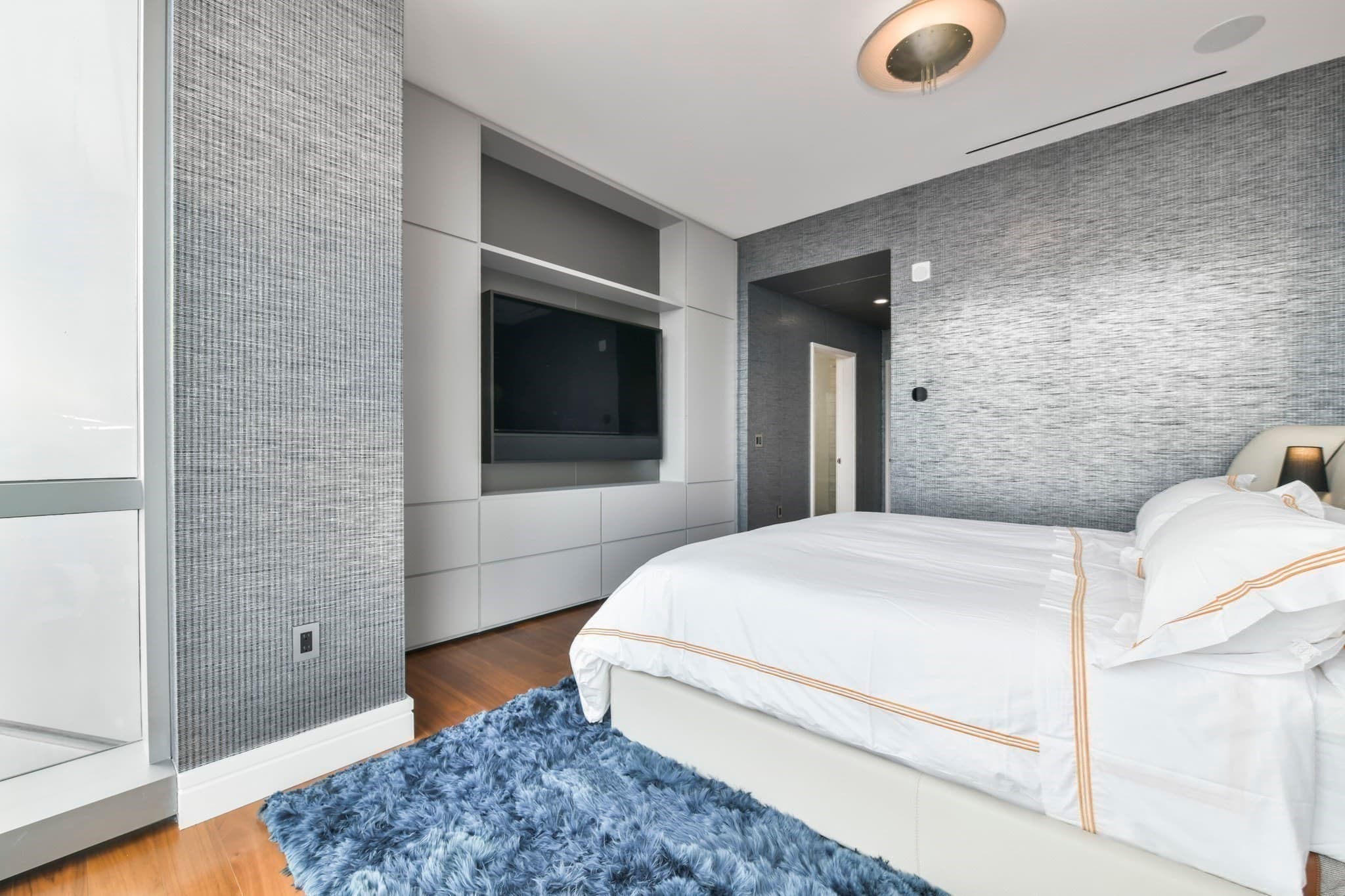 Condominium at 1 Dalton St # 4604, Boston MA 02199, Boston, photo 11 of 17