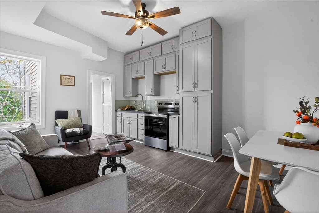 997-1003 Saratoga St # 2, Boston MA 02128