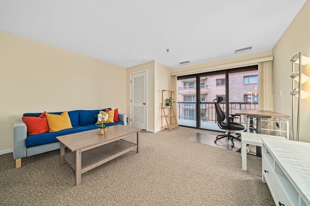 3920 Mystic Valley Parkway Uni # 708, Medford MA 02155 photo 2