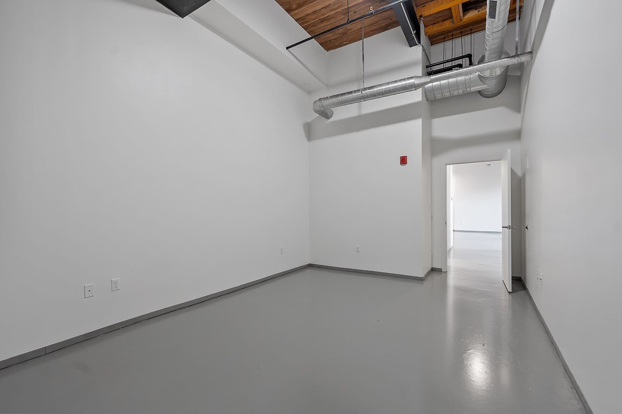 Condominium at 160 Water St # 109, Williamstown MA 01267, photo 23 of 42
